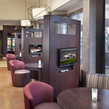 Hotel Courtyard By Marriott Raleigh Midtown Esterno foto