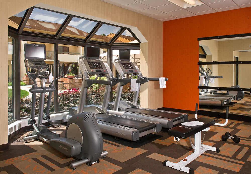 Hotel Courtyard By Marriott Raleigh Midtown Esterno foto