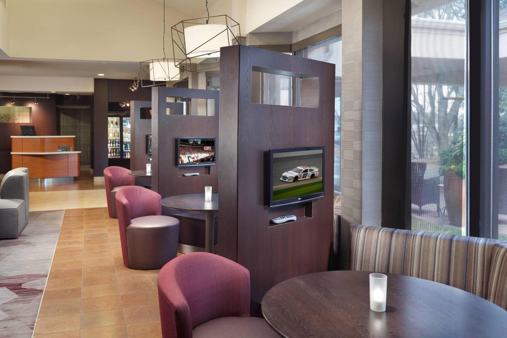 Hotel Courtyard By Marriott Raleigh Midtown Esterno foto
