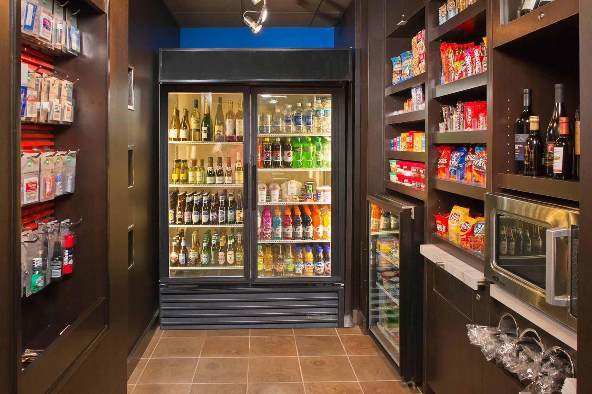 Hotel Courtyard By Marriott Raleigh Midtown Esterno foto