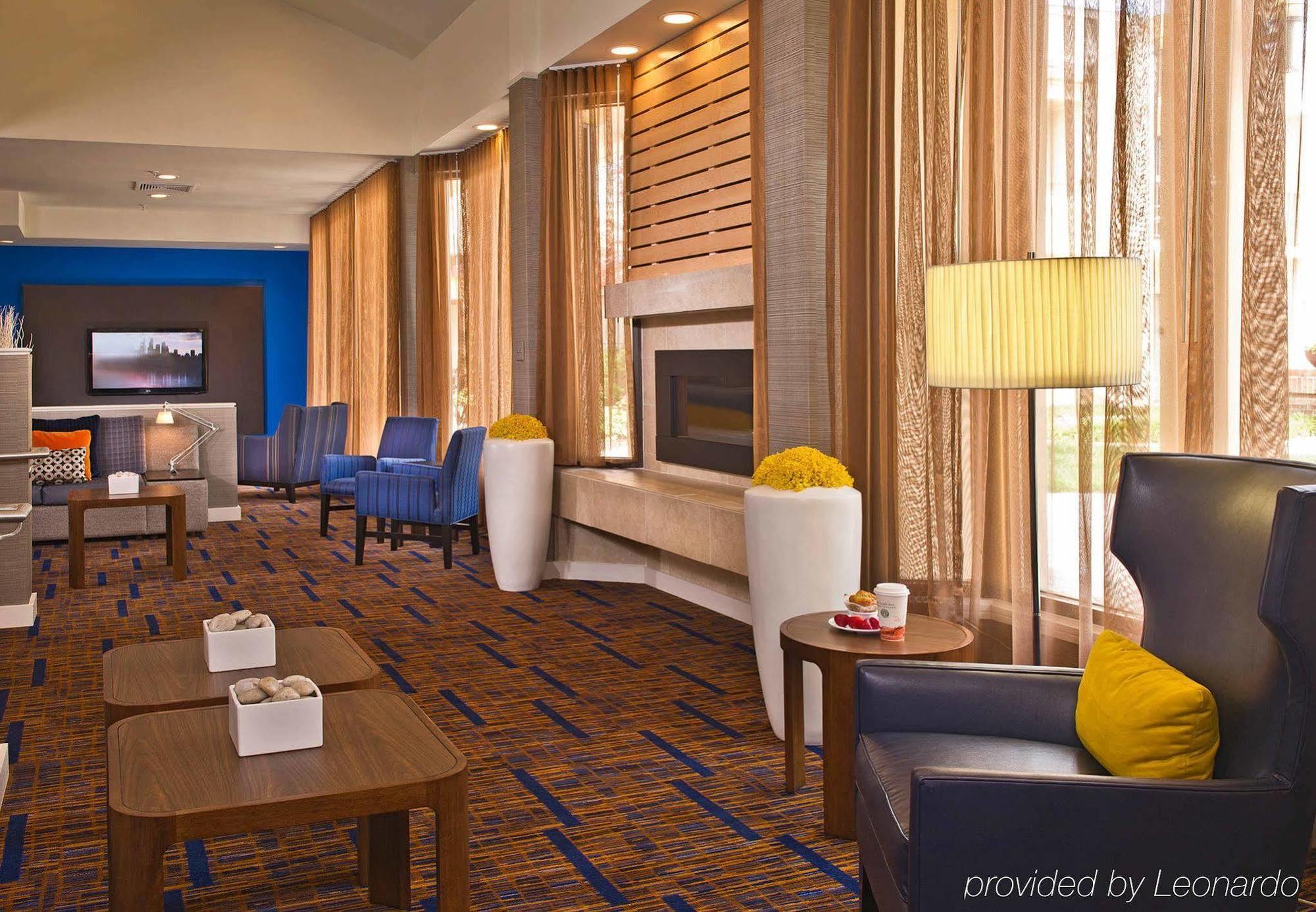 Hotel Courtyard By Marriott Raleigh Midtown Esterno foto